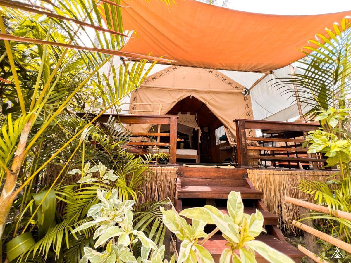 La Cocoteraie Ecolodge - Luxury Glamping Tents Джили Трауанган Екстериор снимка